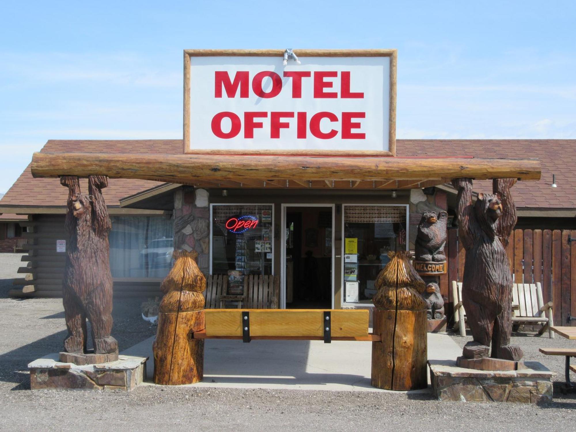 Big Bear Motel Cody Exterior photo