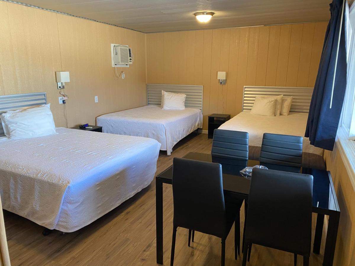 Big Bear Motel Cody Exterior photo